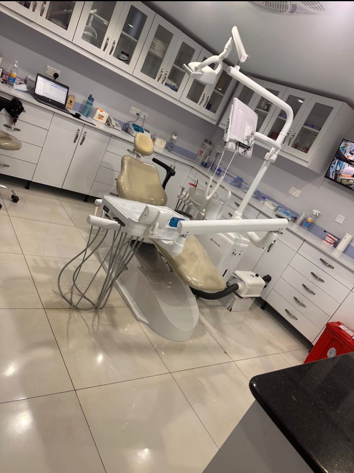 Afya Mile Dental Clinic Modern Dental Chair